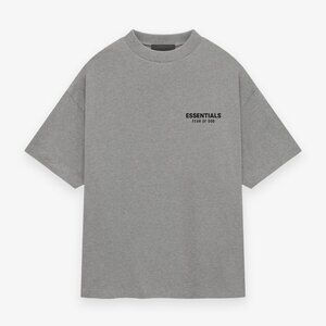 FALL25 ESSENTIALS high street HOLIDAY collection short sleeve t-shirt